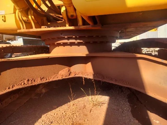 Escavadeira New rolland 2014 - Foto 13