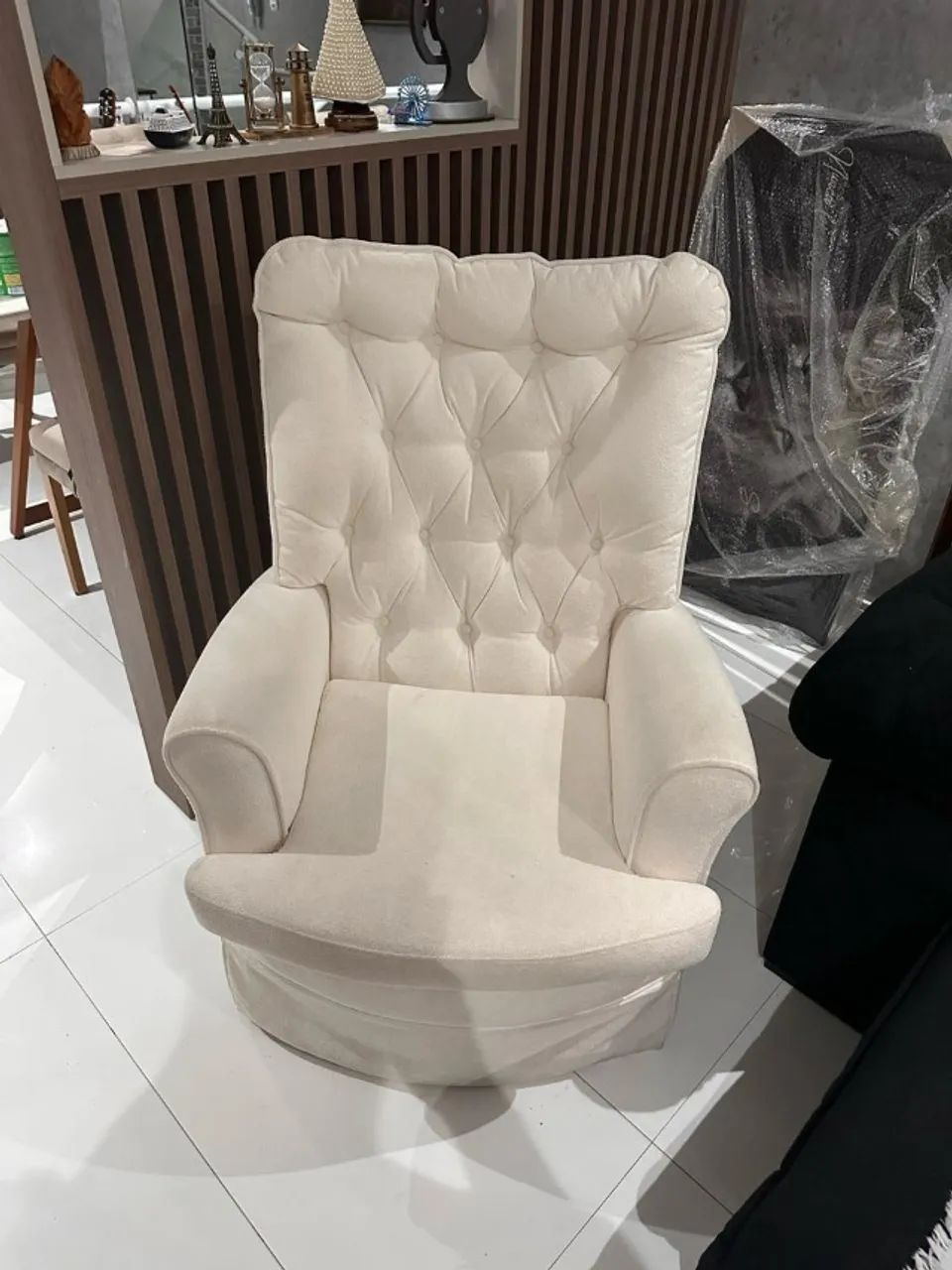 Poltrona De Amamentação Eloa Com Puff Balanço Bebê Completo