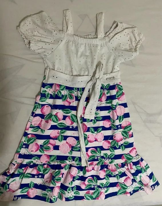 Vestido Momi tamanho 6
