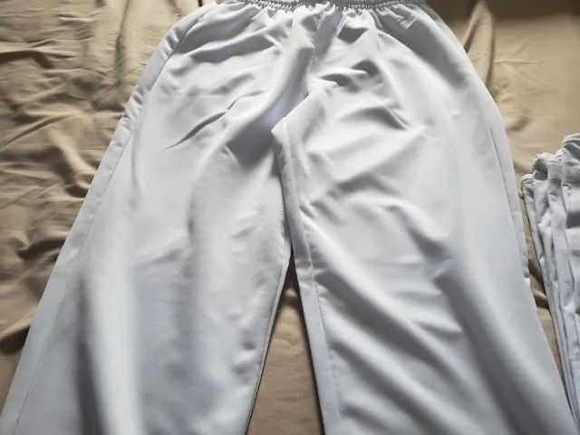 Calça, Camiseta, Dolma