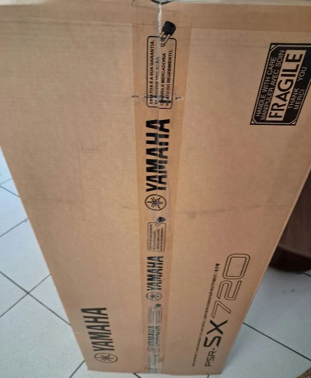 Teclado Yamaha PSR - SX720 - Novo (Lacrado) c/ Bolsa de Transporte + 15.000 presets - Foto 3