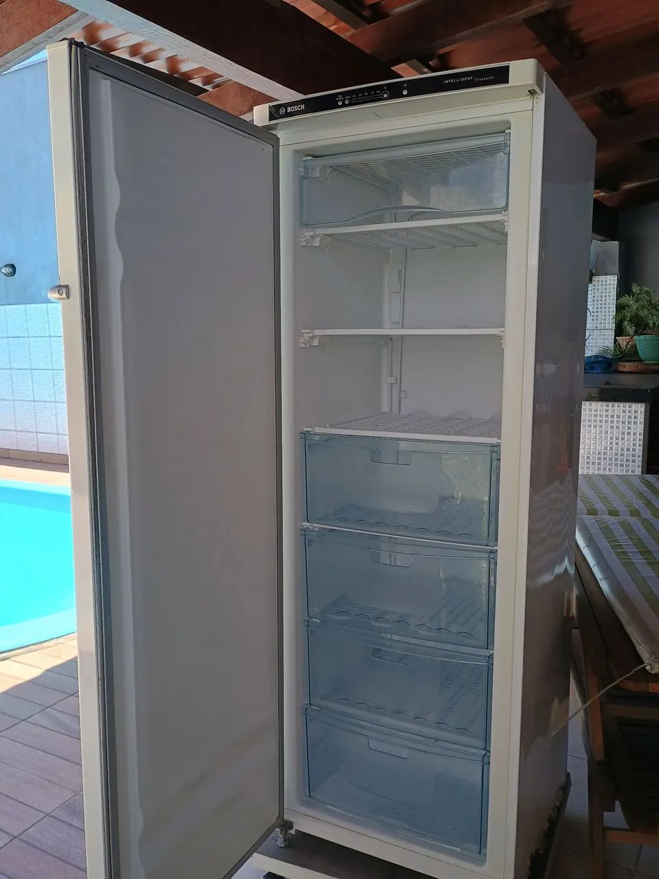 Freezer vertical bosch 