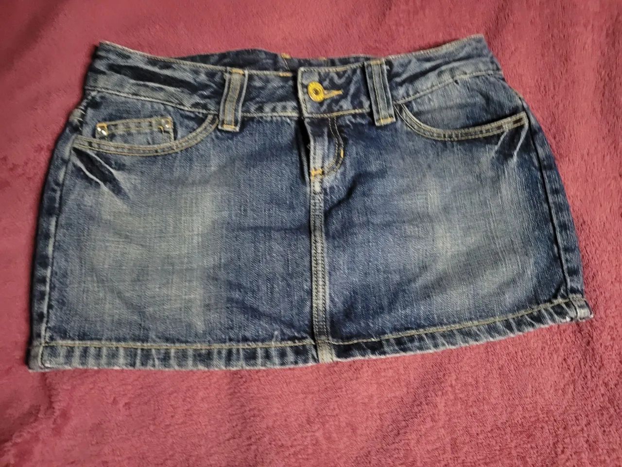 Mini saia jeans Carmim Original  numero 27. - Foto 2
