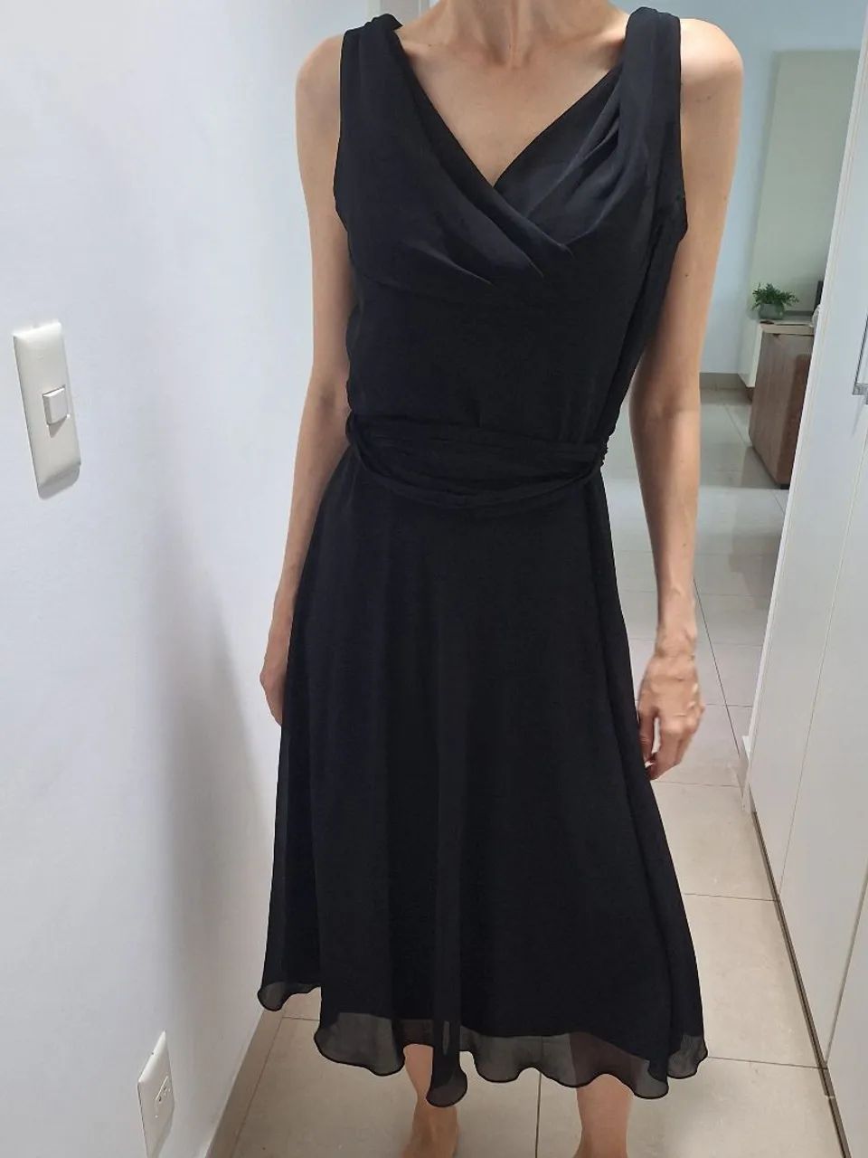 Vestido Preto Midi - Brasil em Gotas