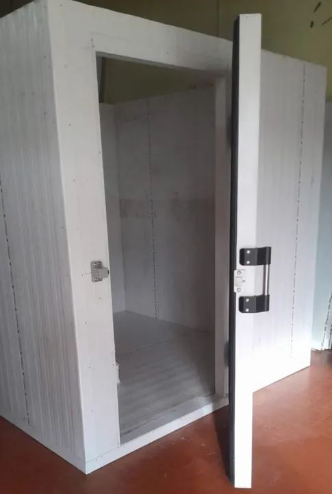 Câmara fria depósito de bebidas