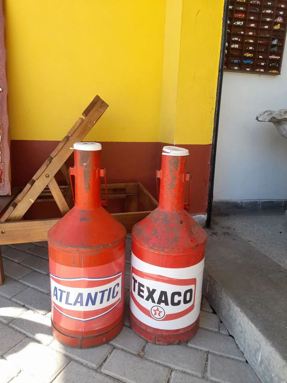  Galão aferidor de Combustível Vintage - Texaco e Atlantic preço unitário 