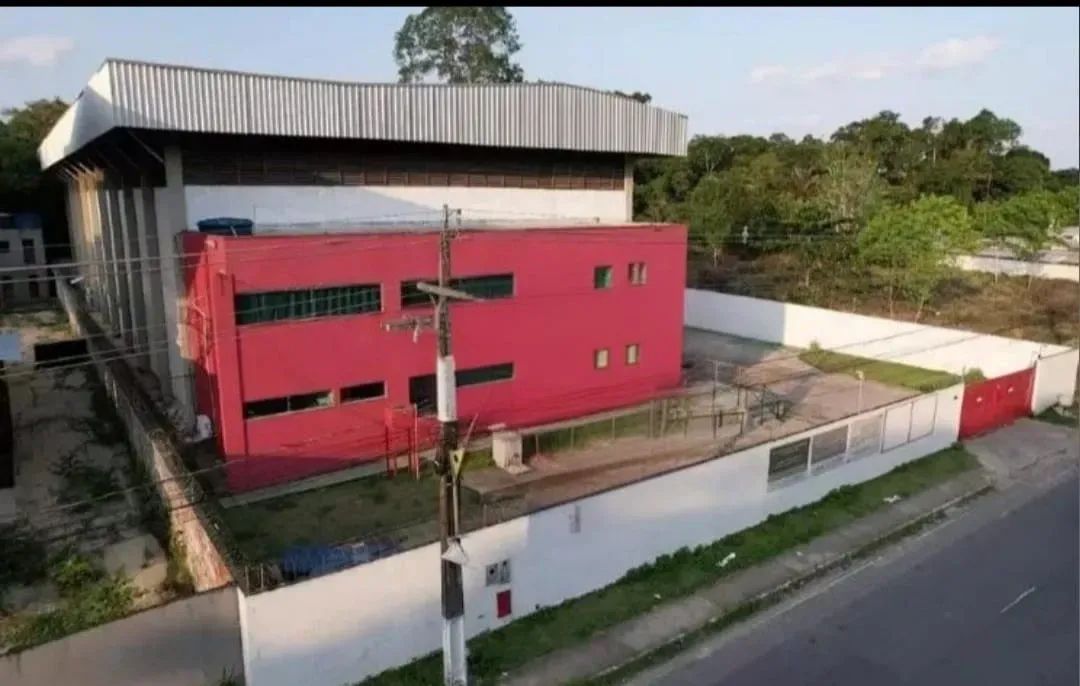 VENDO GALPÃO DE 1.8M2 PX AO AEROPORTO DE MANAUS