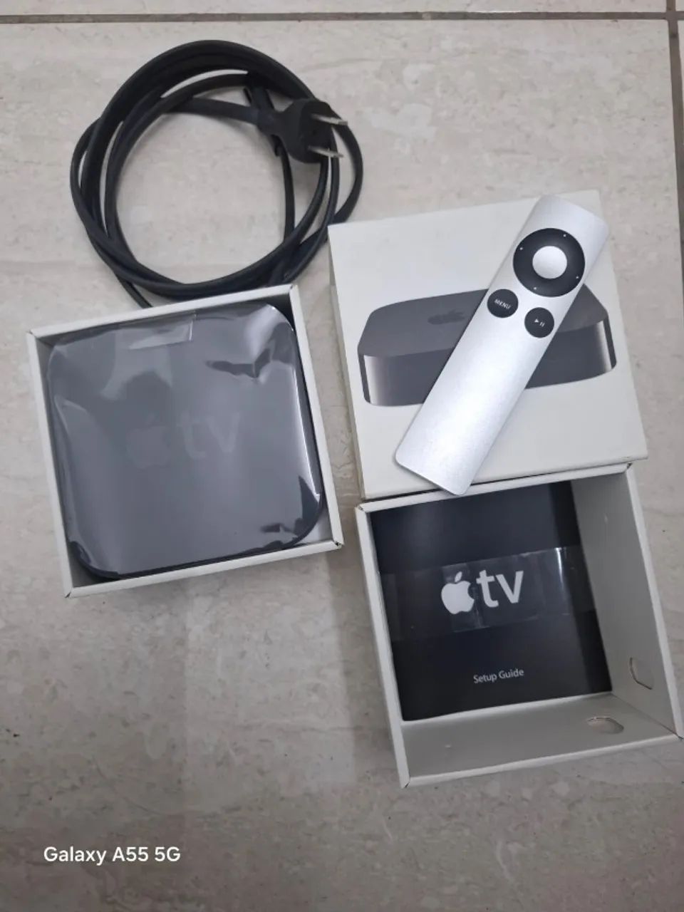 Apple TV 3 - Cor: preta 8GB - MD199LL/A