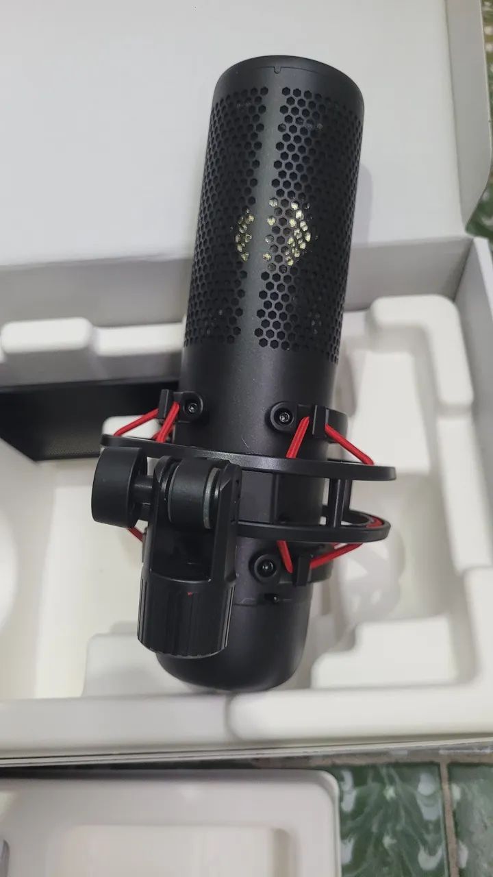 Microfone Hyperx Procast Novo