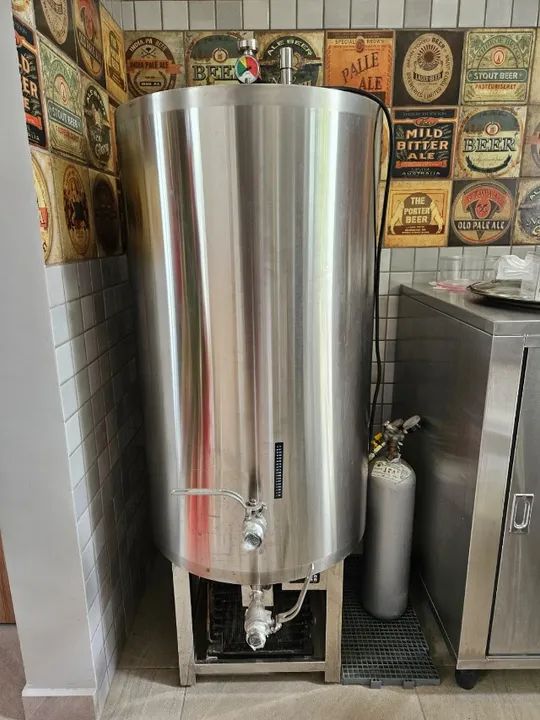Fermentador de Inox 150L auto refrigerado - FASS BIER - Acompanha bomba sanitária