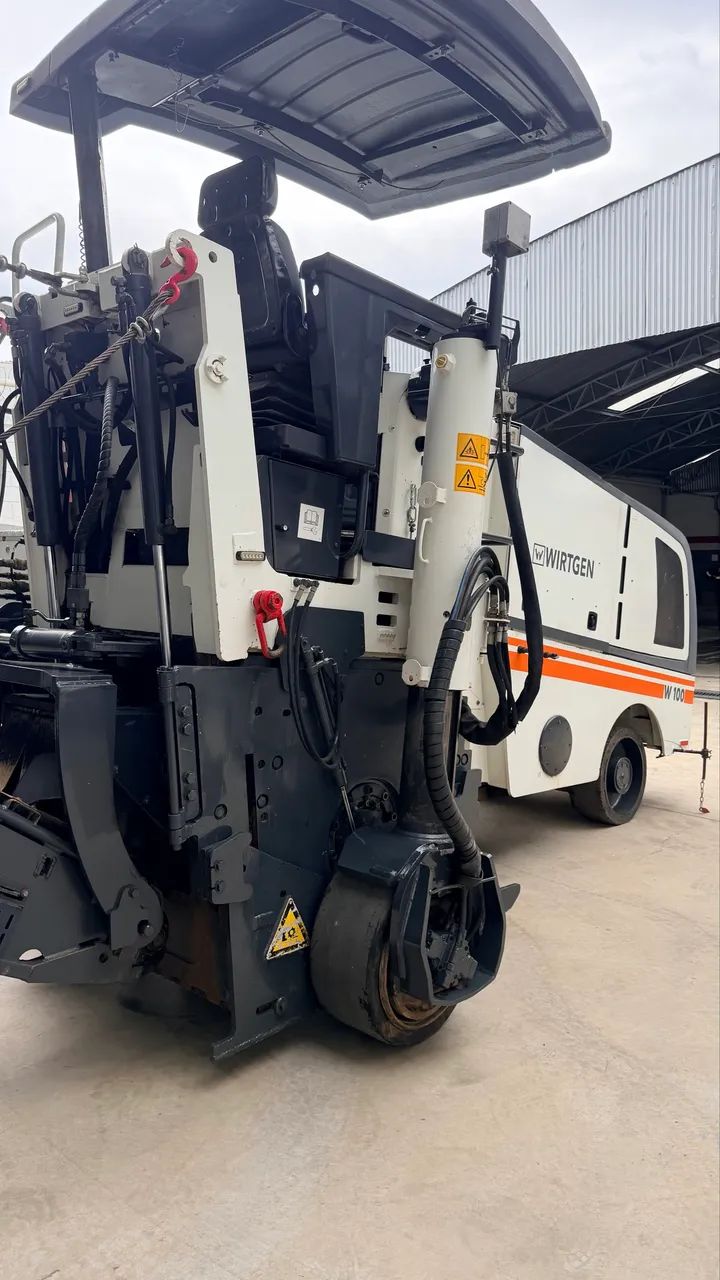 Fresadora de Asfalto Wirtgen W100 - Foto 4