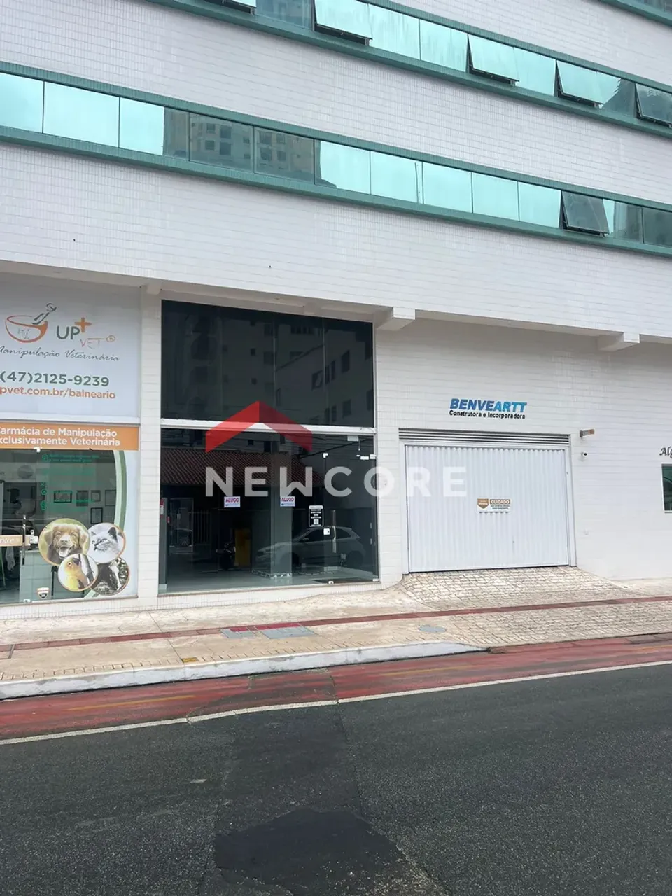 Sala comercial em Rua 3000 - Centro - Balneário Camboriú/SC