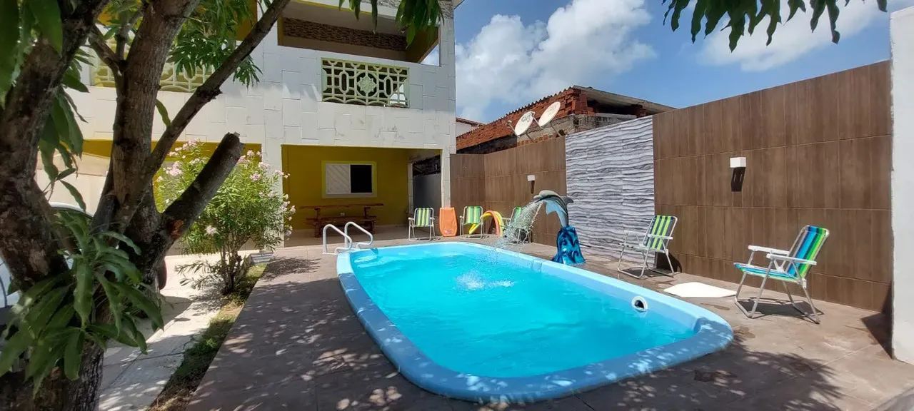 Alugo Casa  com piscina, em Tamandaré.