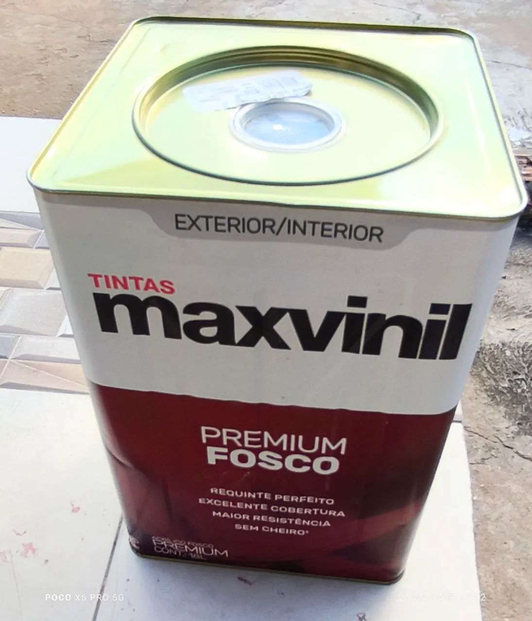 Tinta Maxvinil Premium Fosco na cor Prata - Exterior/Interior