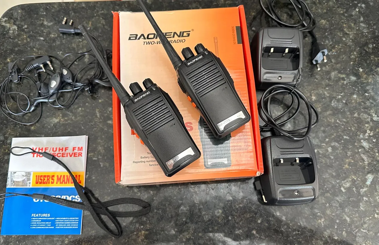 Rádios Comunicadores Baofeng BF-777S - Kit Completo