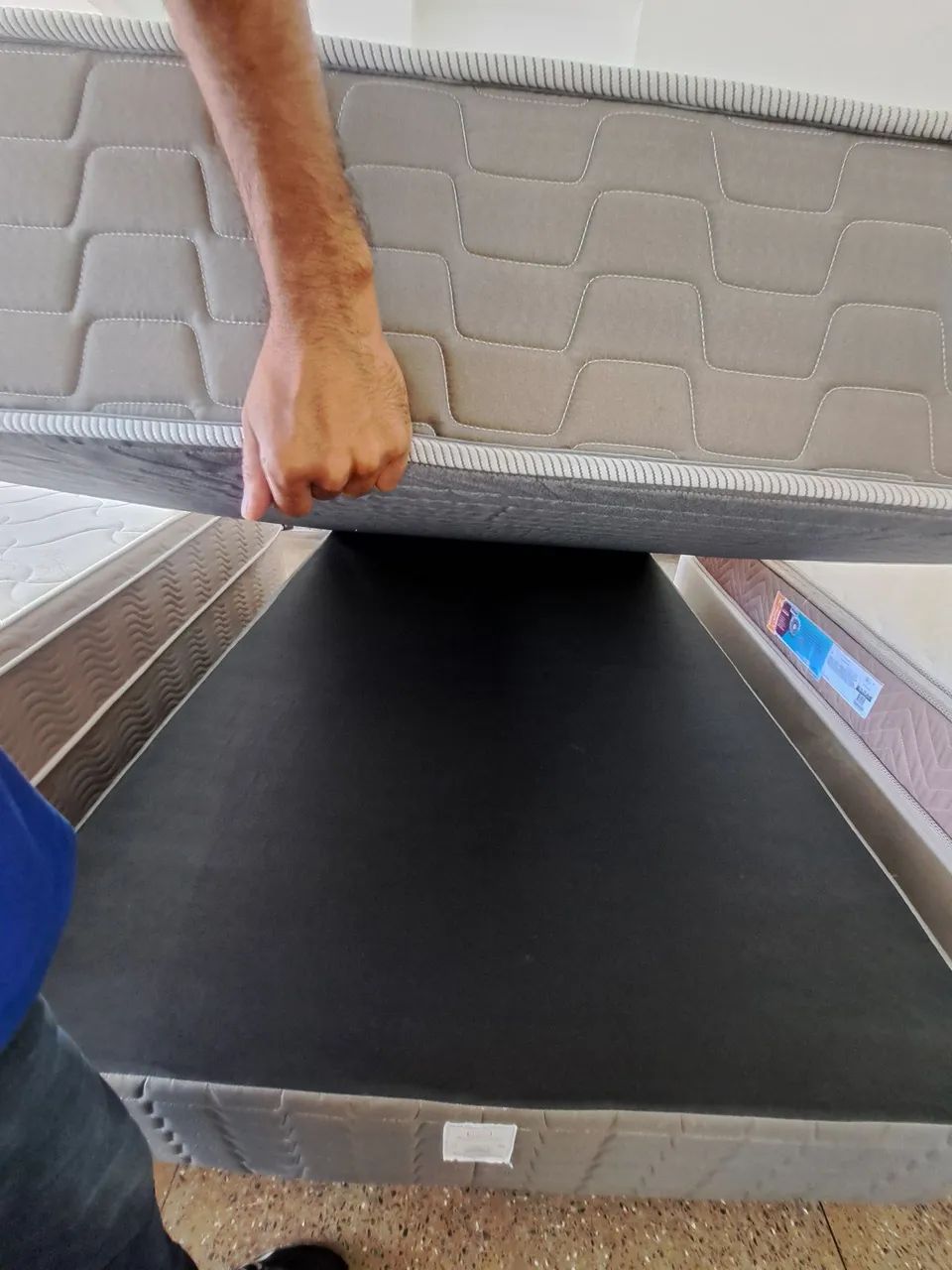 Cama Box de casal tamanho padrão colchão solar molas ensacadas  - Foto 4