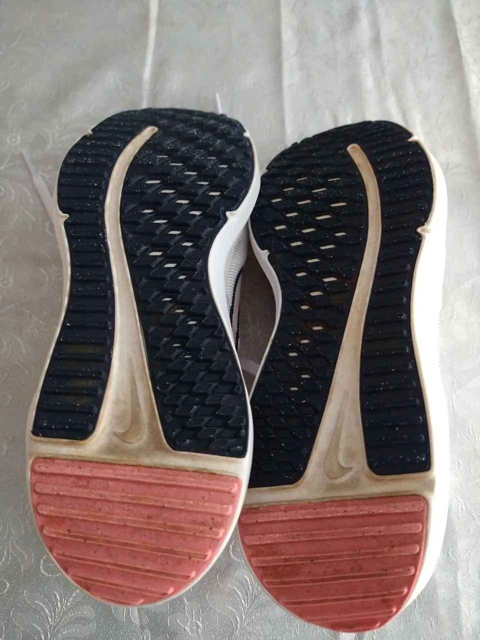 Tênis Nike Feminino Branco downshifter 12  - Foto 3