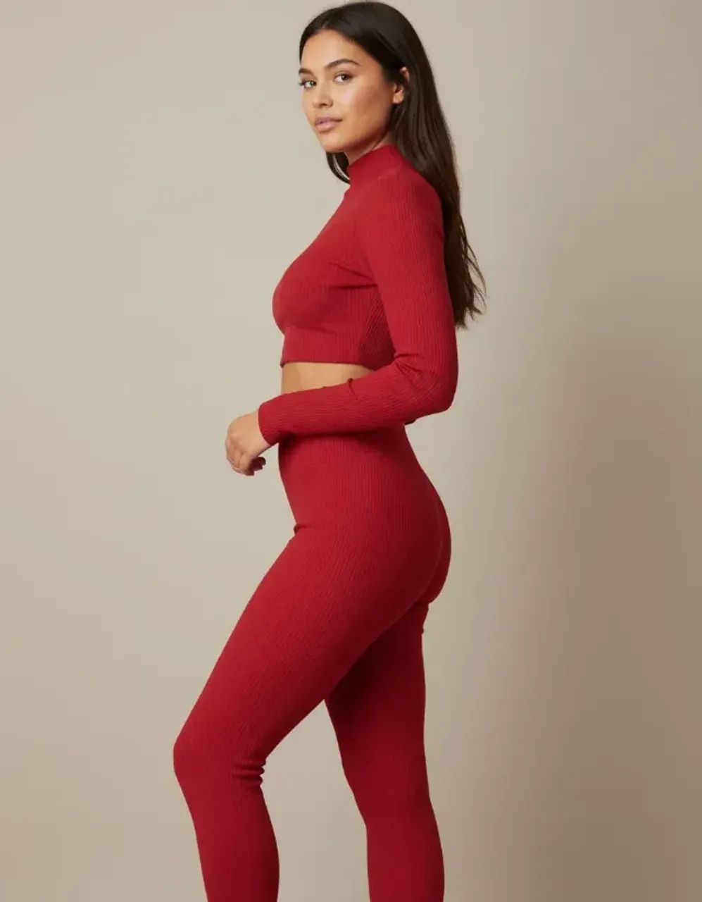 conjunto feminino cropped e legging em malha canelada - Foto 2