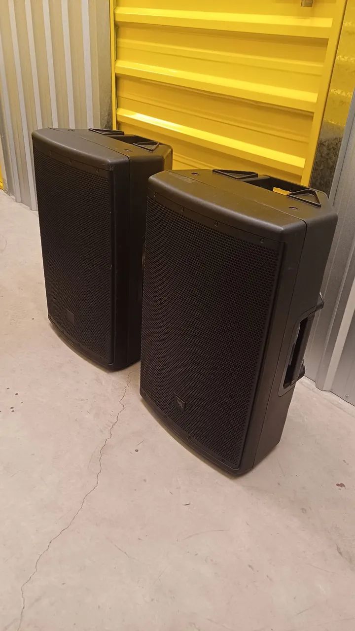 Par de caixas de Som JBL EON 615