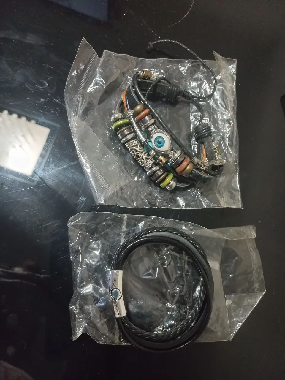 Bolsa de couro + pulseiras  - Foto 2