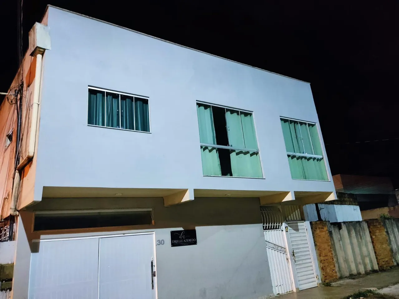 Aluga-se apareceu c/ 2 quartos no Sernamby