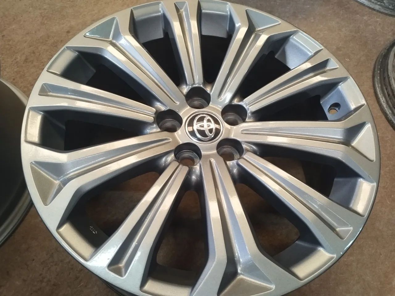 Rodas Corolla 17 Originais  - Foto 9