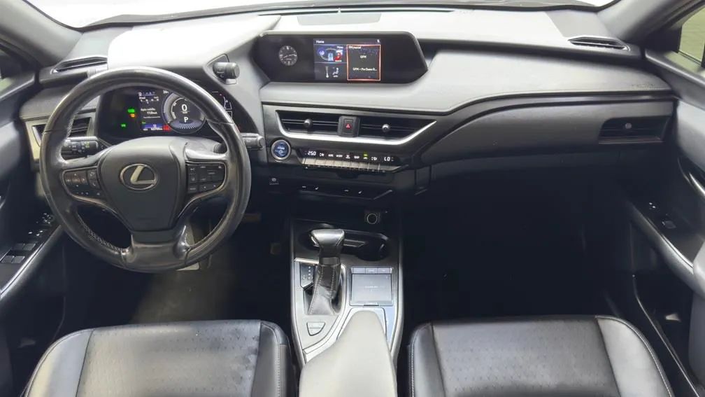 Lexus UX-250h Dynamic 2.0 16V Aut.(hybrid), foto 7 de 14