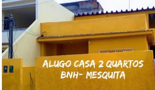 Casa com quintal sem depósito 
