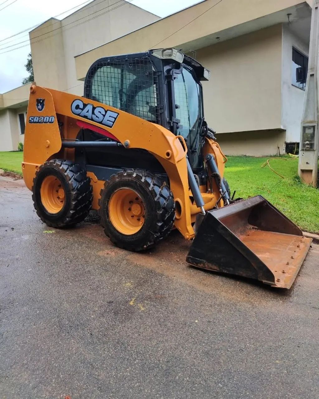 Mini carregadeira Case Sr 200 Ano 2012