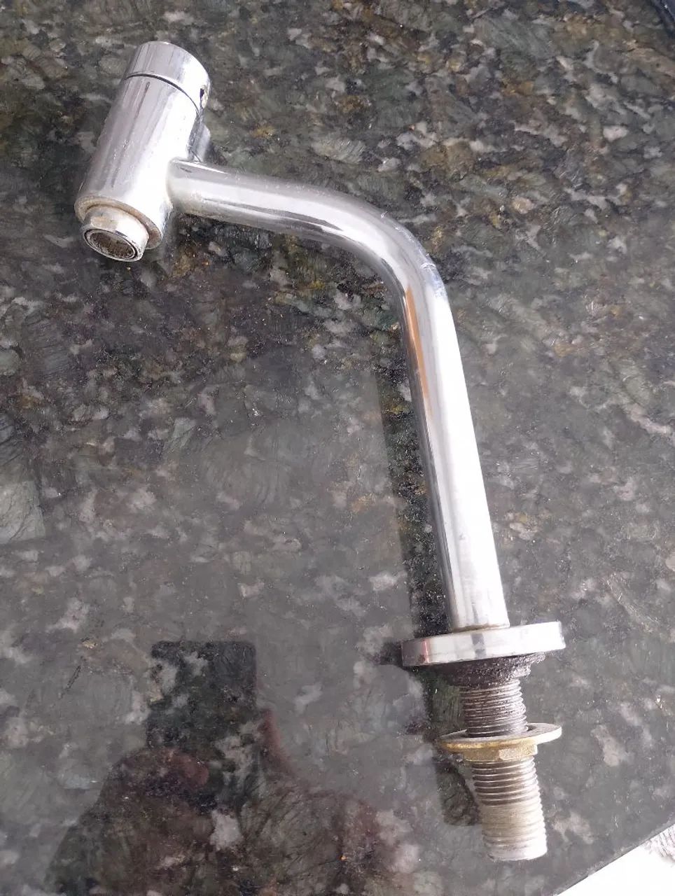 Torneira Cromada para Pia Metal