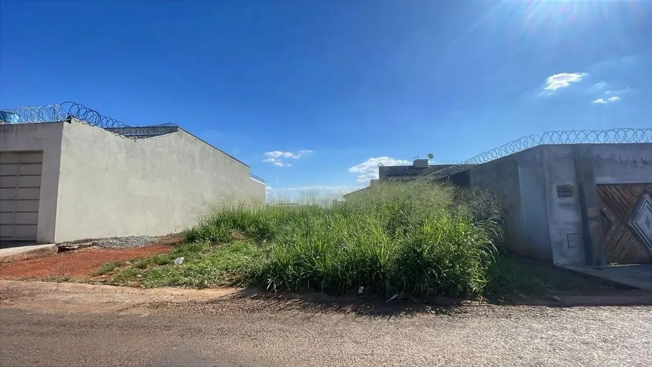 Lote 310,29m² (Murado, Asfalto e Agua) Jardim Gramado - Goiania