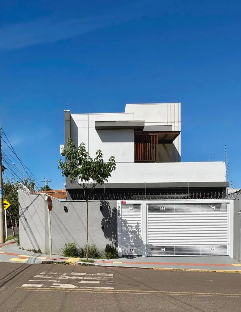 Lindo Sobrado no Bairro Coronel Antônino 