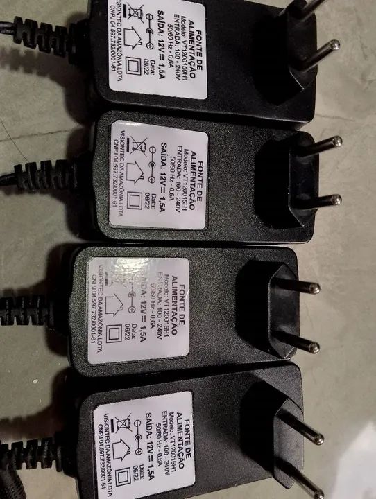 4 Fontes de Alimentação 12V 1.5A - Novas - Foto 2