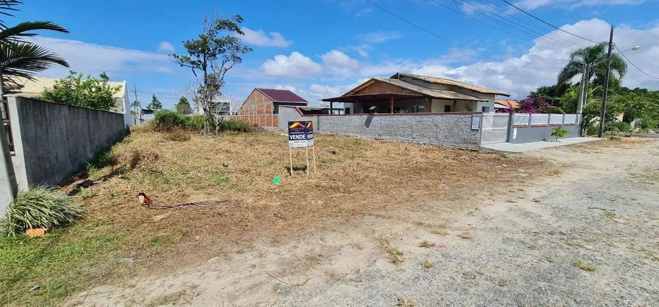 Imóvel para venda possui 360 metros quadrados em Praia do Ervino - São Francisco do Sul -  - Foto 2