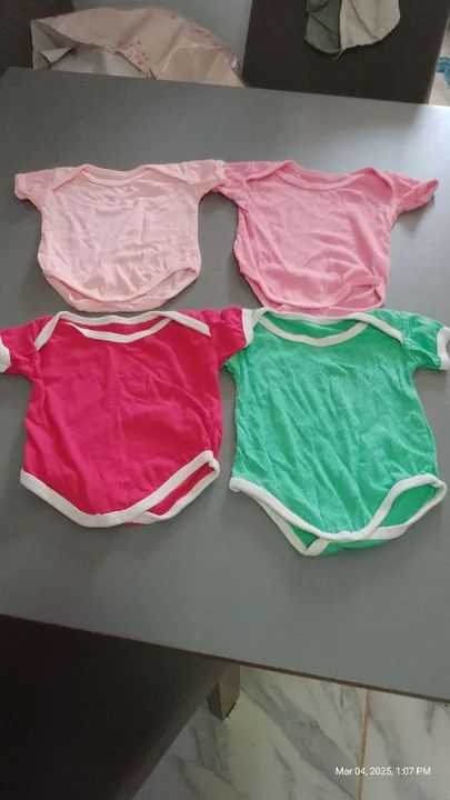 Kit 4 Bodies Bebê - Tamanhos P e M - Foto 2