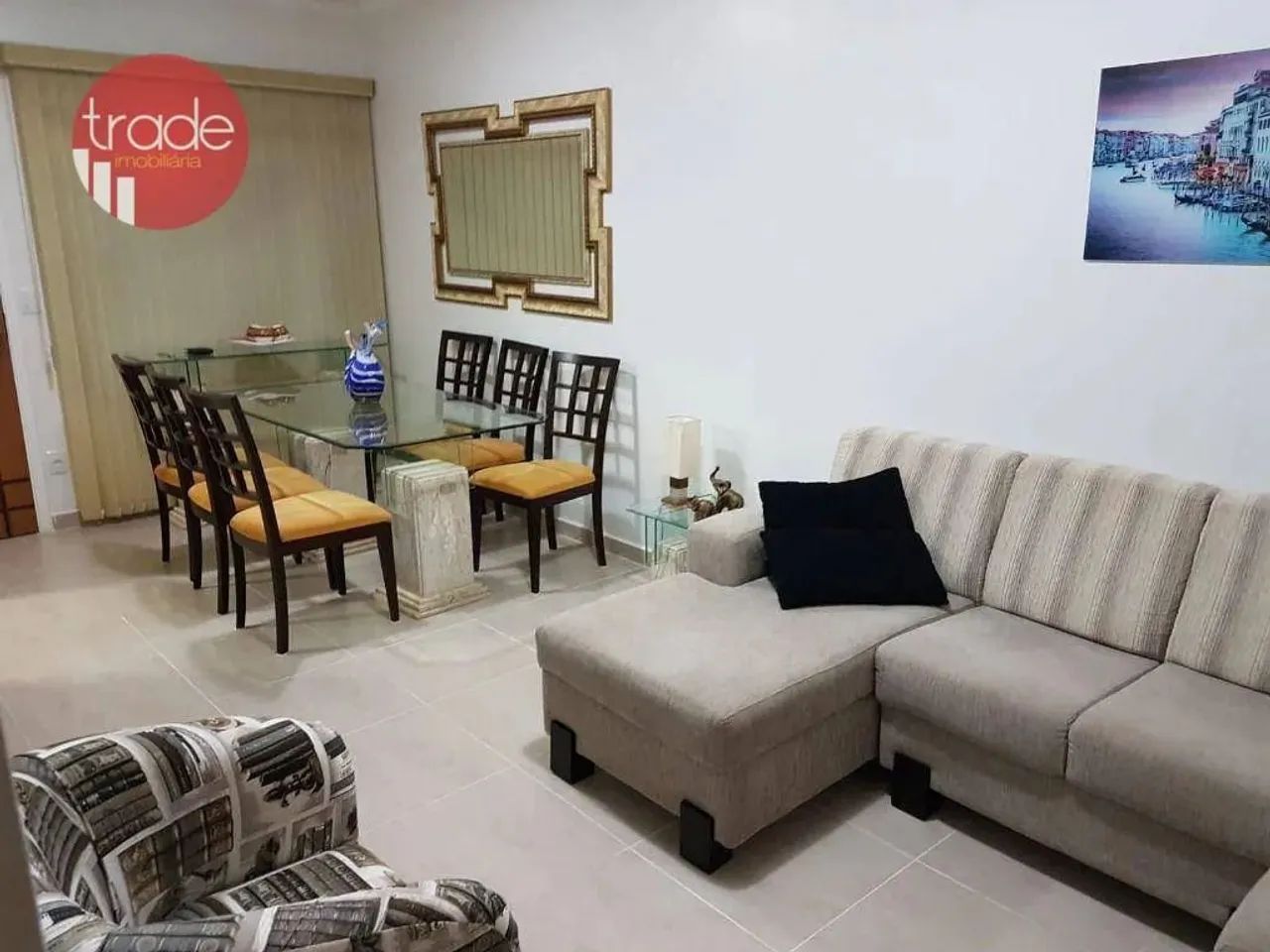 Casa térrea a venda em condomínio fechado com 03 dormitórios e piscina aquecida. - Foto 2