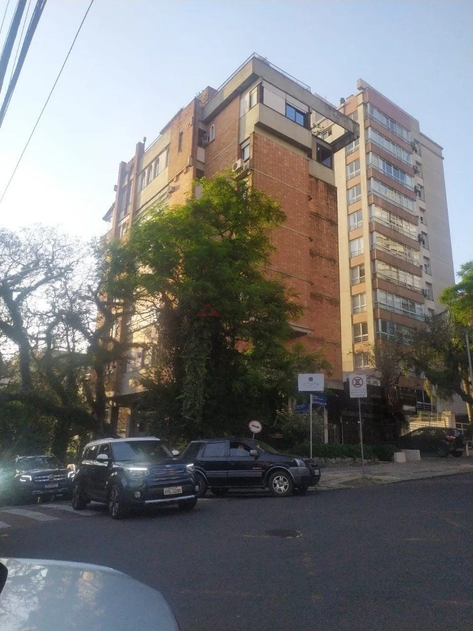 Apartamento 4 dormitórios à venda Bom Fim Porto Alegre/RS