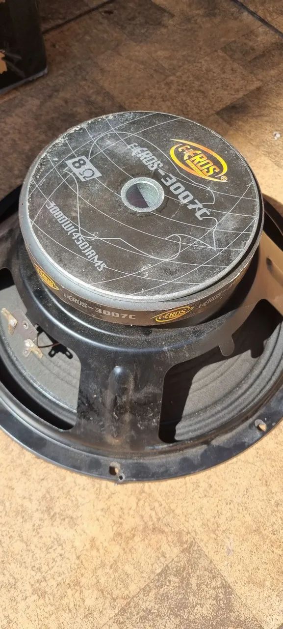 Subwoffer  450rms eros