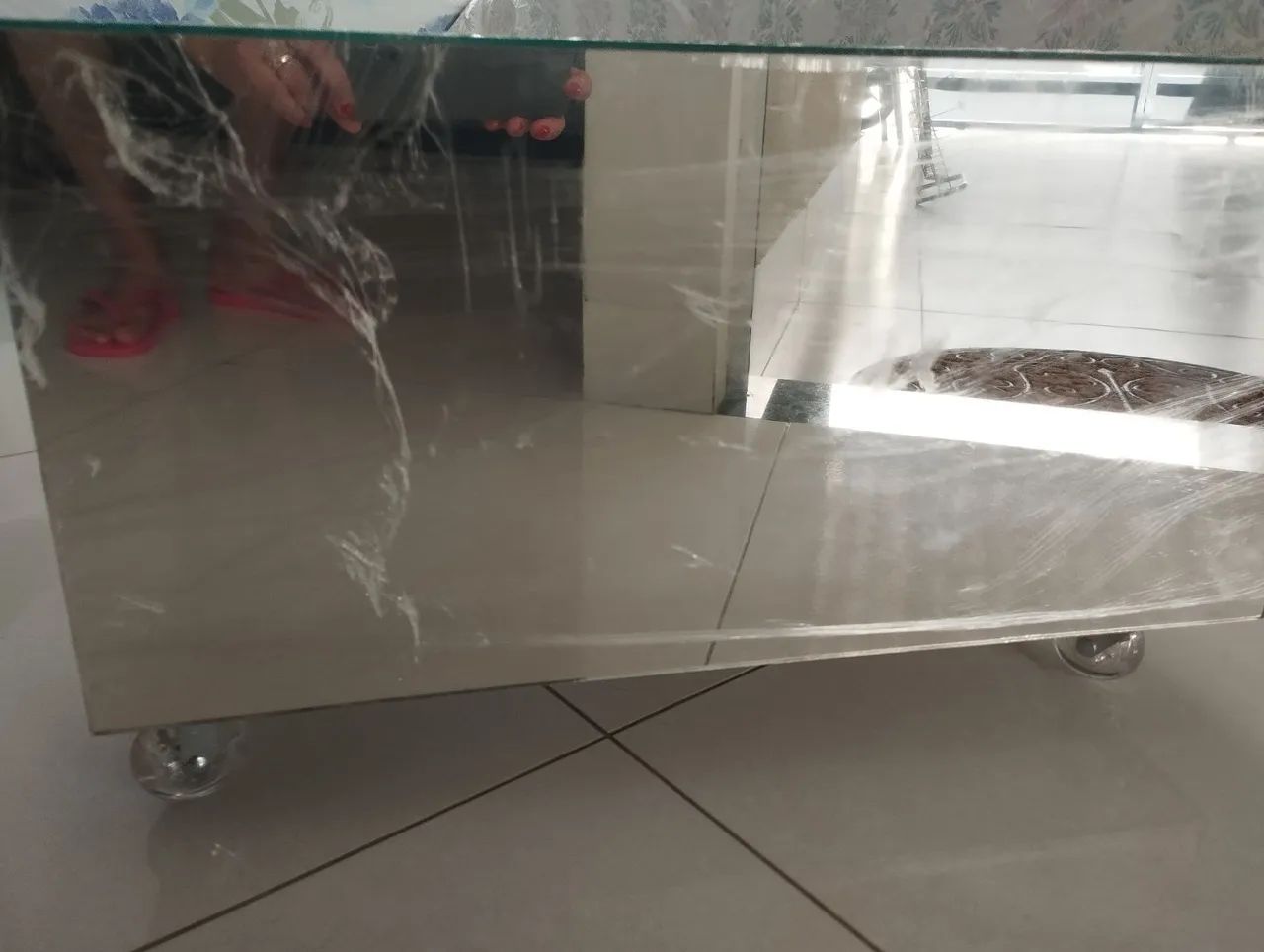Mesa de centro espelhada 50x55 
