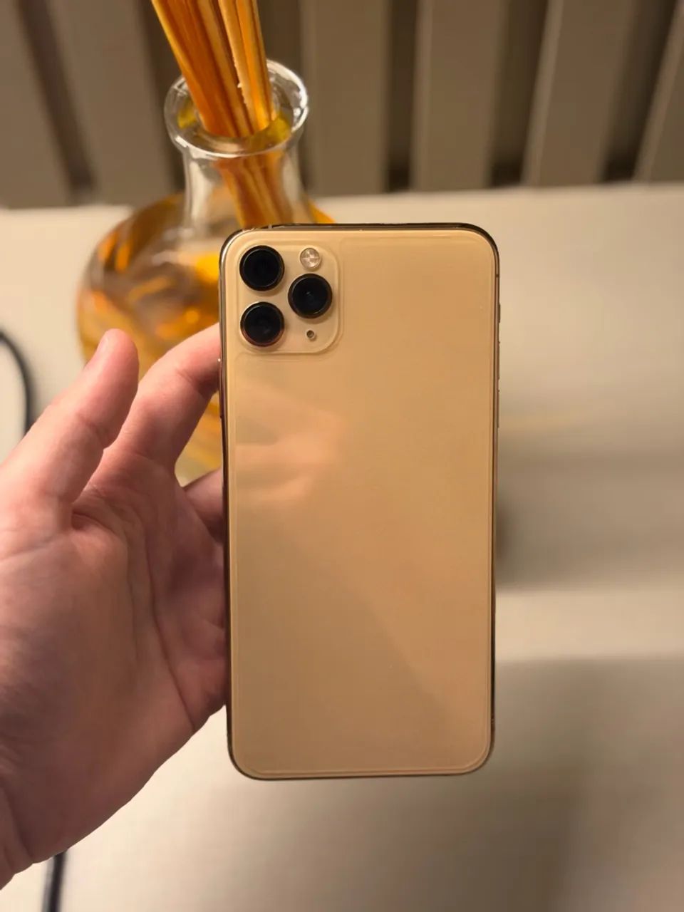 IPHONE 11 PRO MAX - Foto 2
