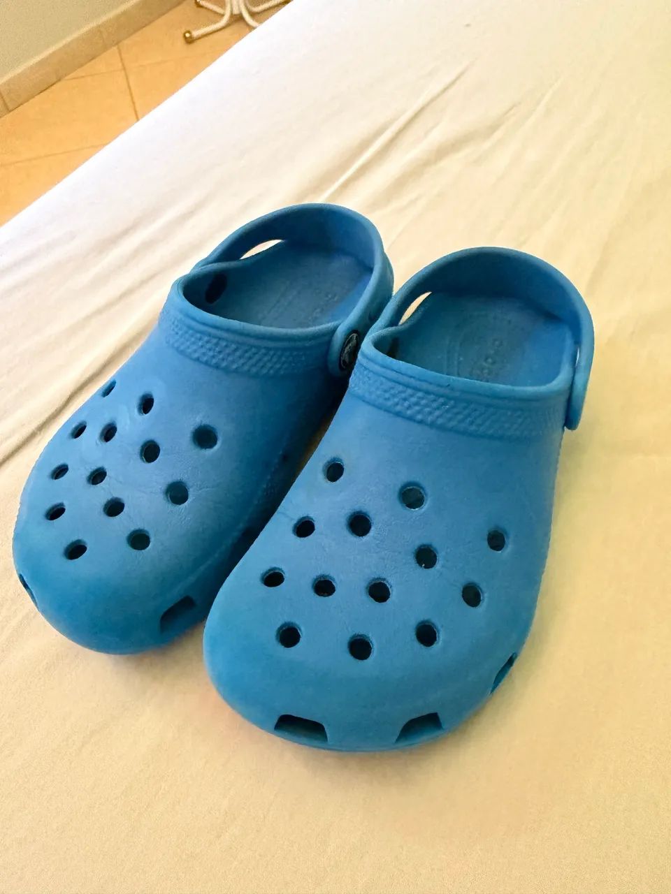 CROCS  - Foto 2