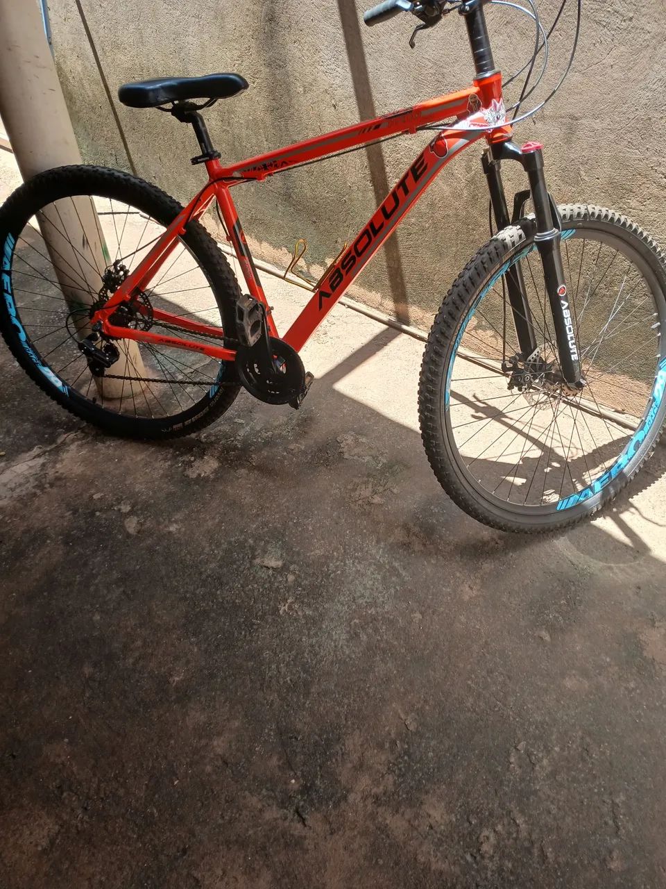 Vende se bicicleta aro 29 em excelente estado  - Foto 3