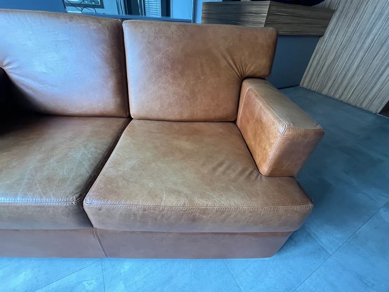 Sofá de couro natural 2 lugares - luxo - Foto 2