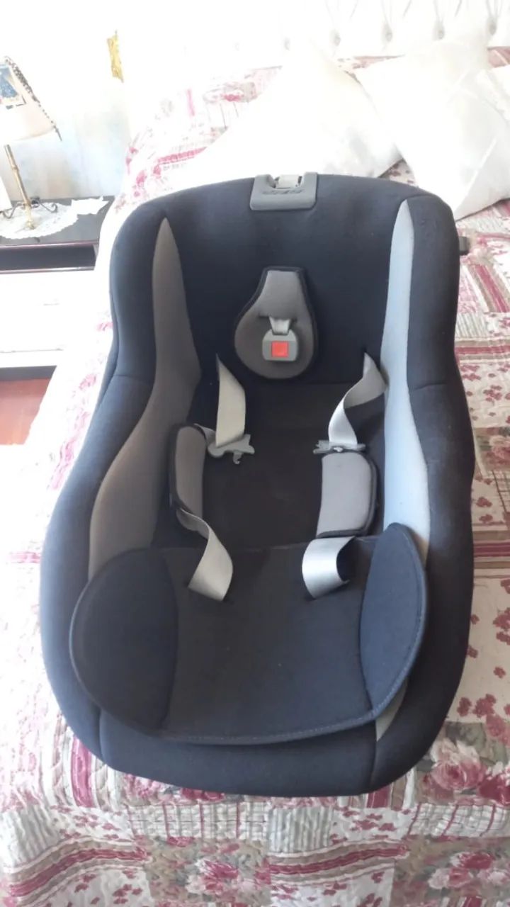 Bebê conforto para crianças