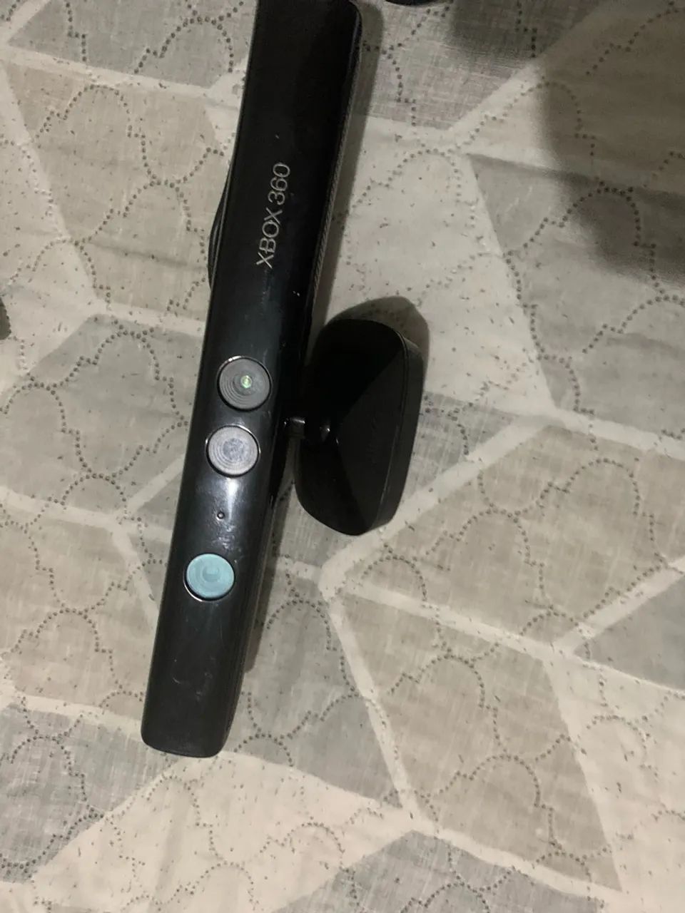 Xbox 360 com 2 controles, Kinect e 3 Jogos de CD (com mais jogos instalados) - Foto 2
