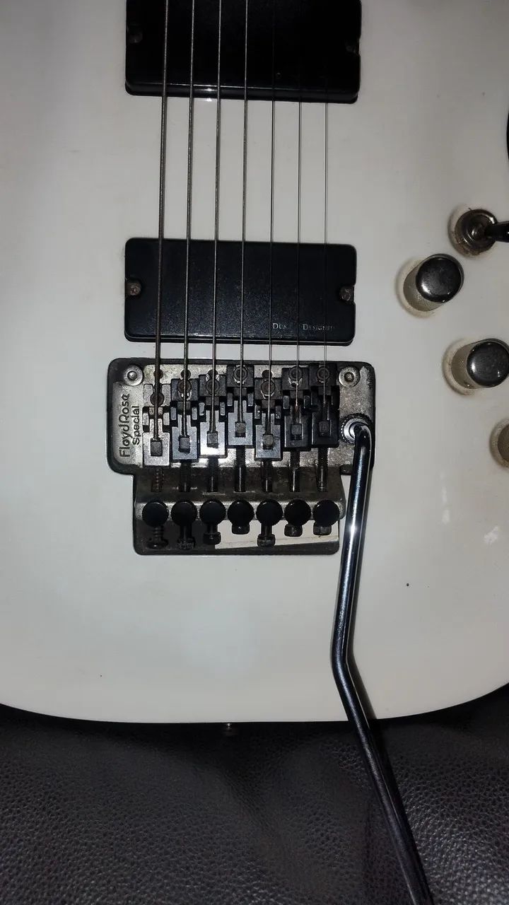 Guitarra Schecter 7 Cordas  - Foto 2