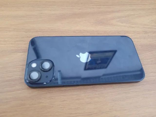 Apple iPhone 13 128gb Meia-noite Bom Estado Bateria 75% - Foto 2