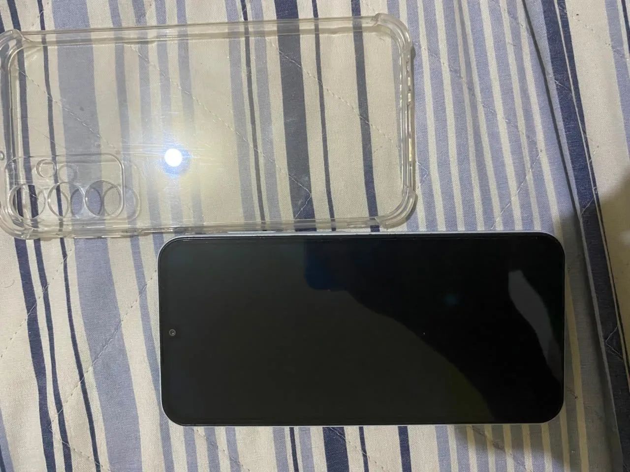 Celular A15 em excelente estado de uso