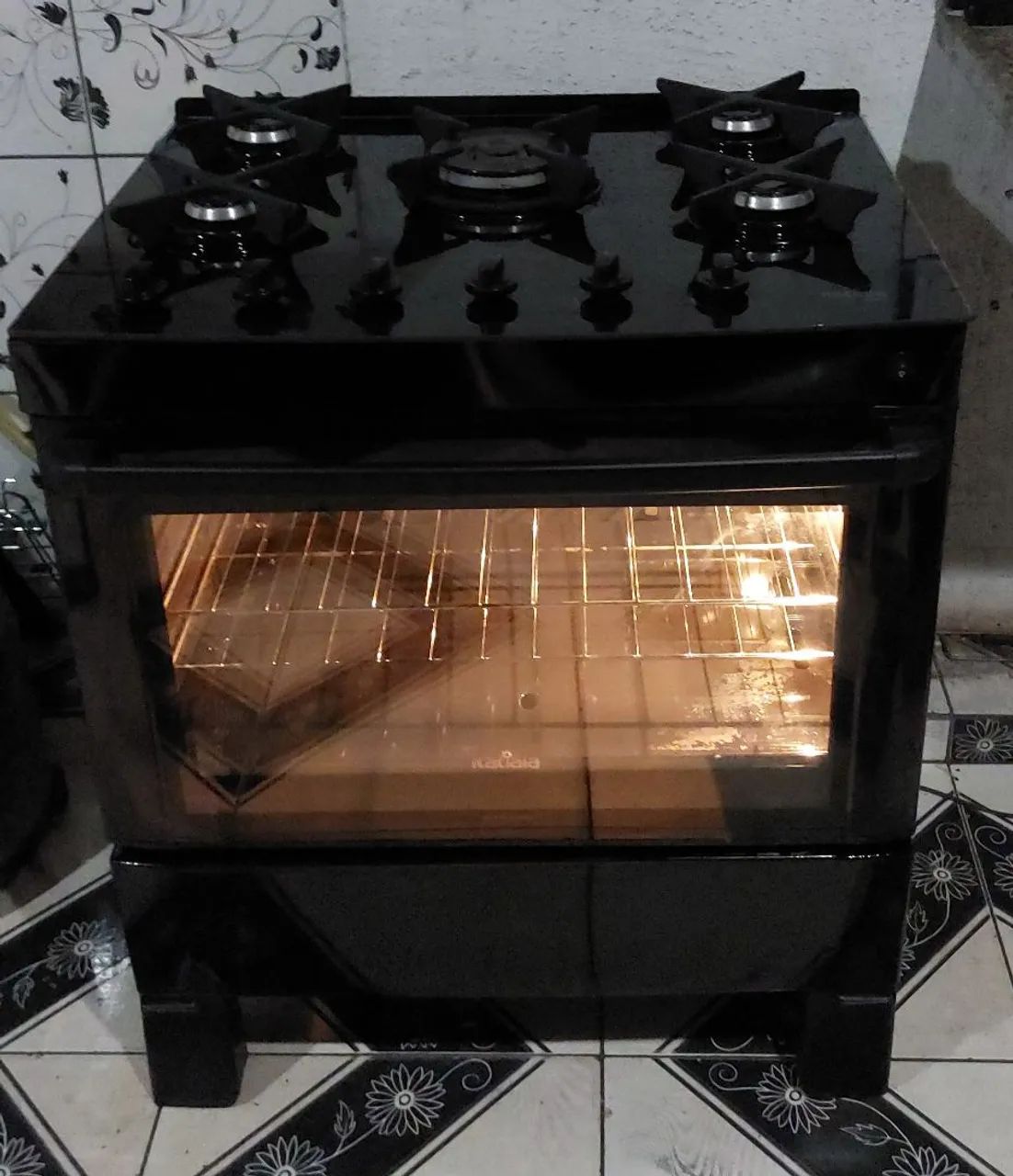 Moderno fogão Itatiaia top preto com mesa de vidro com tripla chama automático - Foto 2