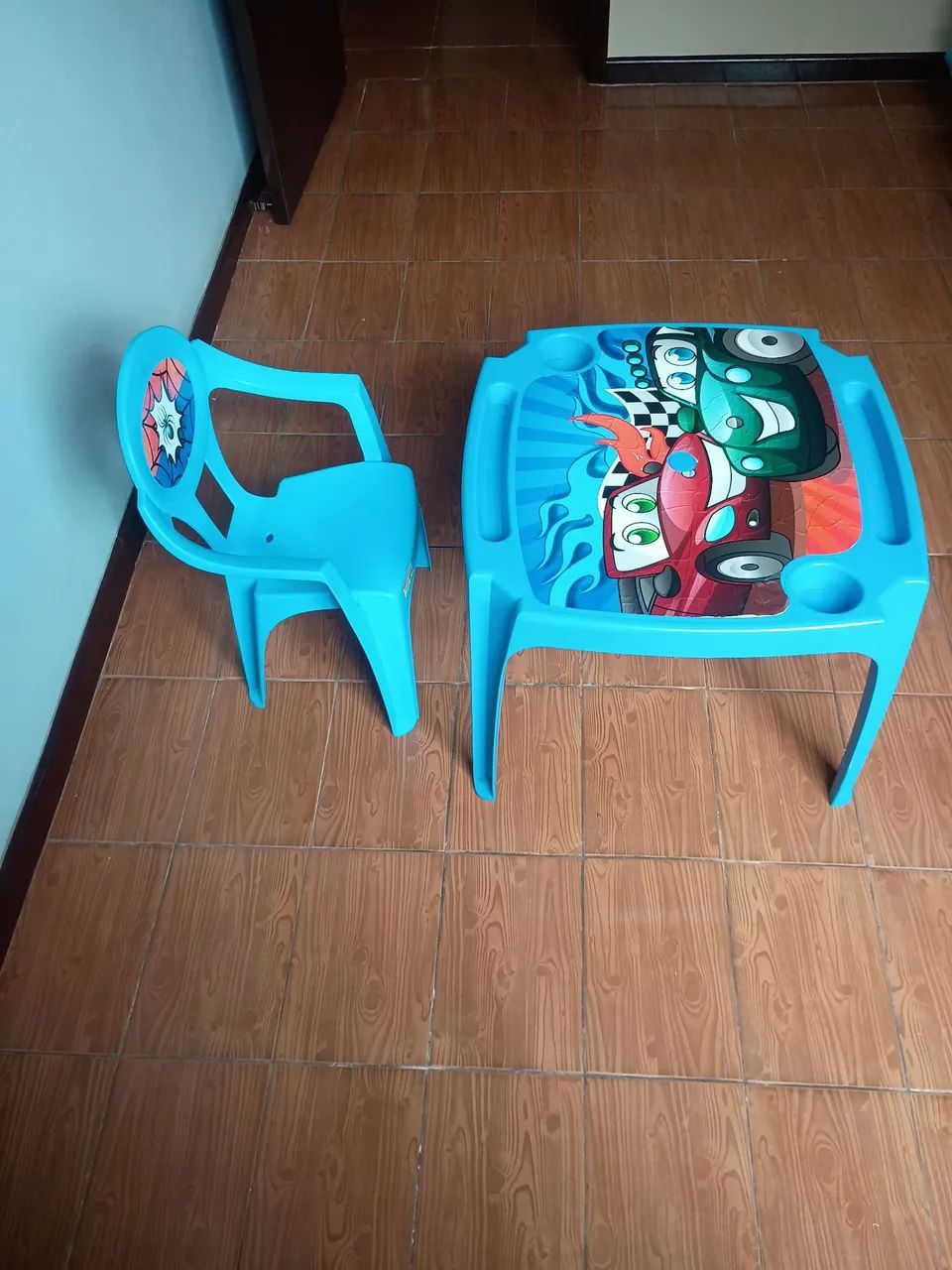 Mesa Infantil Com Cadeira  - Foto 2